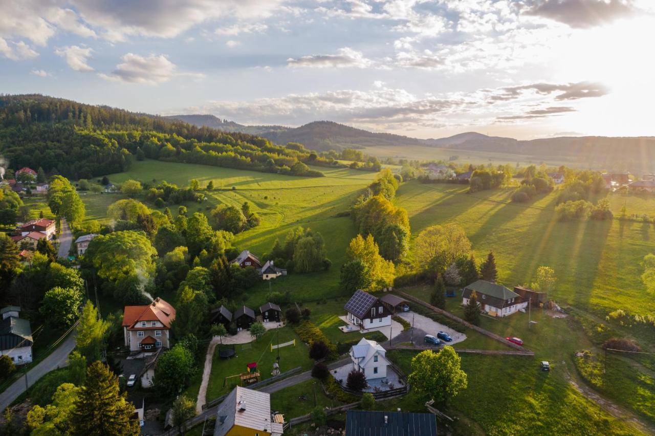 Domek Skowronek Szczytna Exterior photo